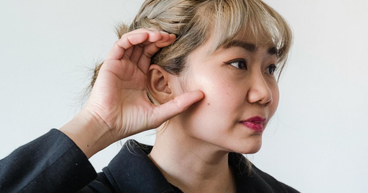 Woman can't hear men's voices due to rare form of hearing loss